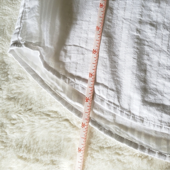 Rails Caterina Top in Powder White, Size Medium - Picture 14 of 16